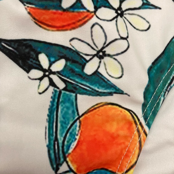 NWOT ☀️Beachsissi Two-Piece Swimsuit Size Large - Picture 9 of 13